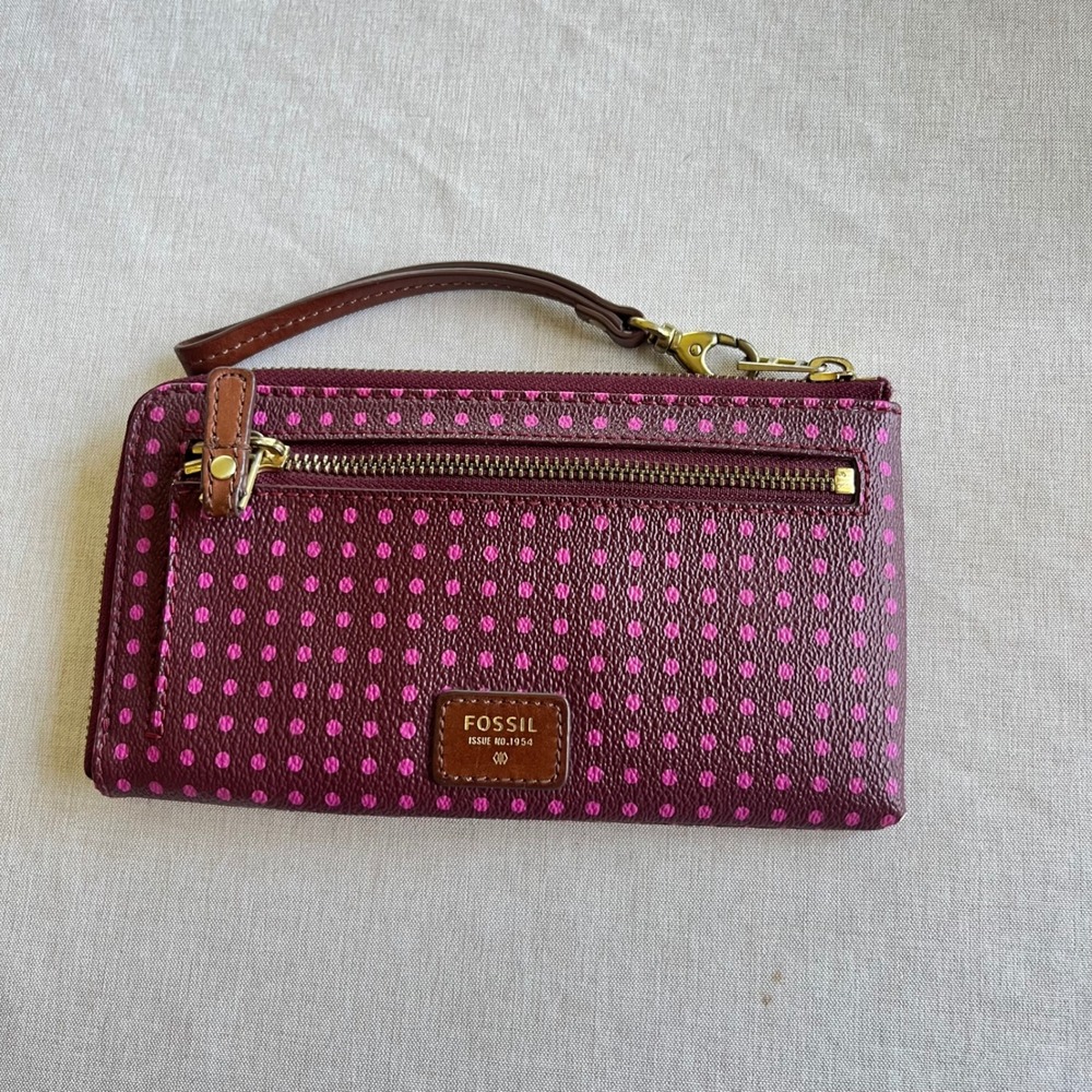 Fossil Logan Zip Around Clutch Wristlet Plum Burgundy Pink Polka Dot SL7828‎
